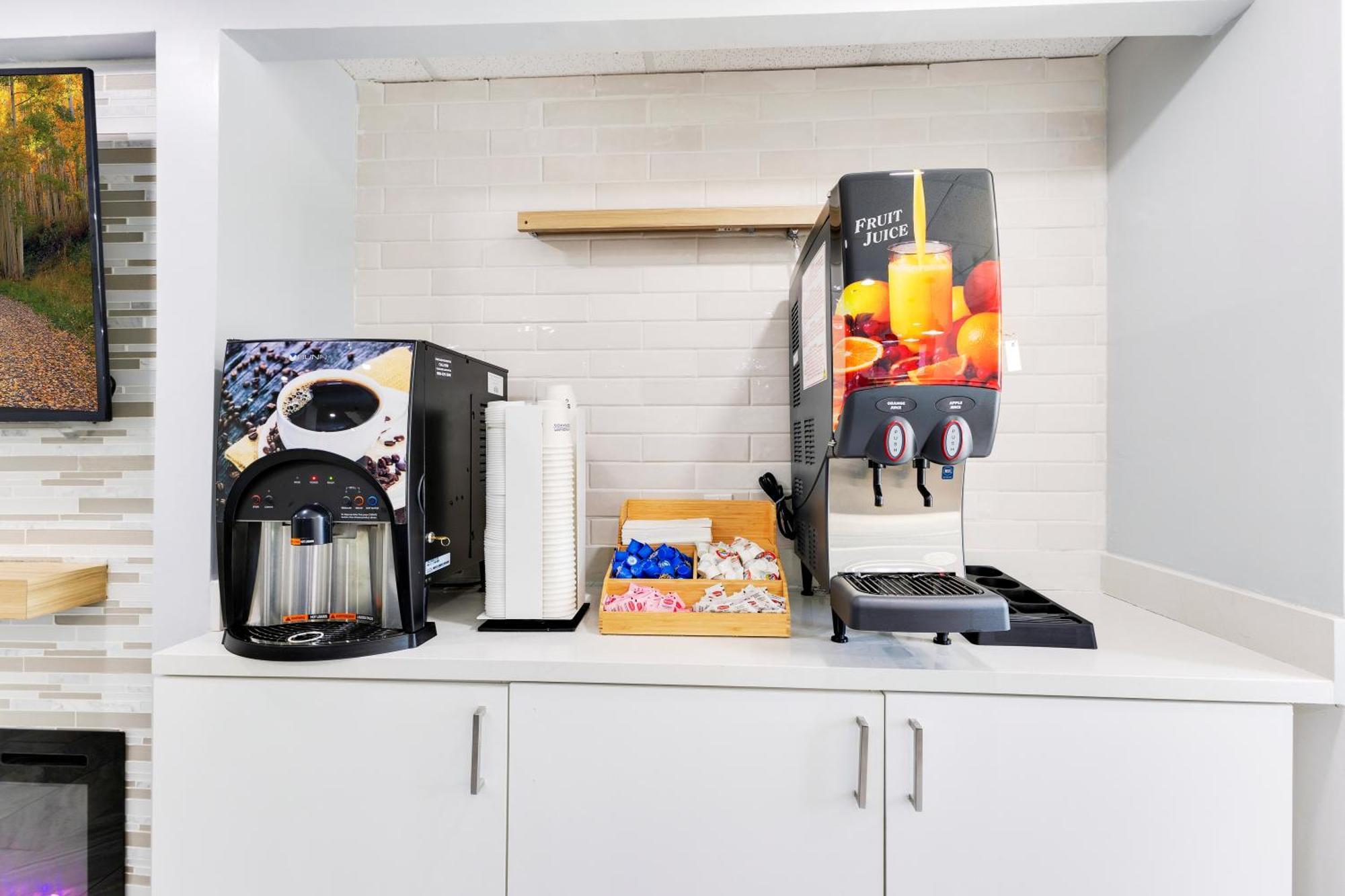 La Quinta Inn & Suites By Wyndham Jacksonville Mandarin Luaran gambar