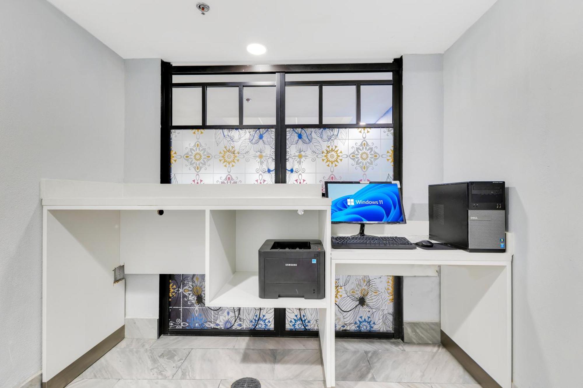 La Quinta Inn & Suites By Wyndham Jacksonville Mandarin Luaran gambar
