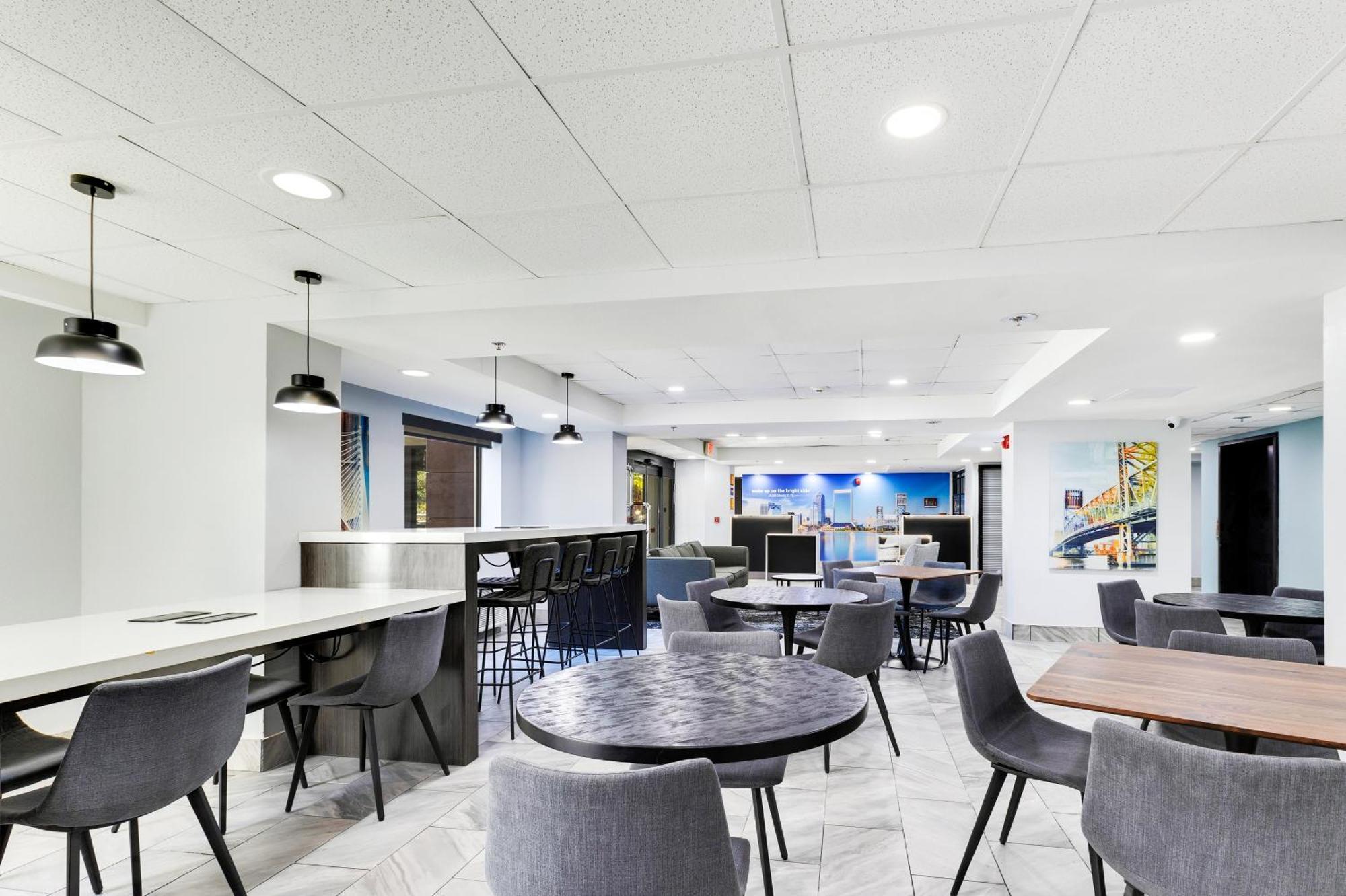 La Quinta Inn & Suites By Wyndham Jacksonville Mandarin Luaran gambar